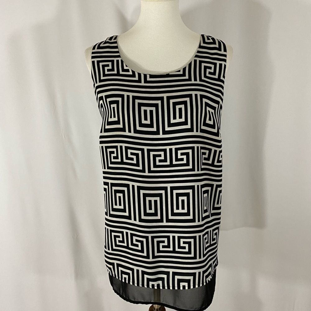 NWOT Zac & Rachel Geometric Print Sleeveless Top